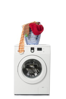 Çamaşır Makinesi Beyaz Arkaplanda İzole Edildi