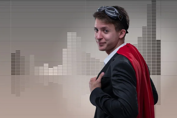 Homme avec couverture rouge dans le concept de super héros — Photo