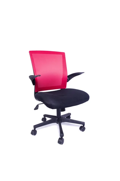 Красный офисный стул изолирован на белом фоне — стоковое фото