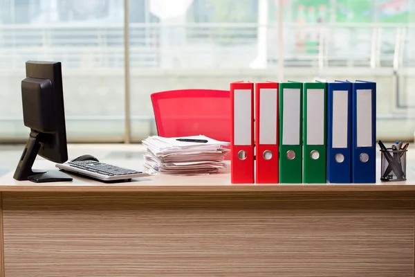 Office binders on the desk — Stock Photo, Image