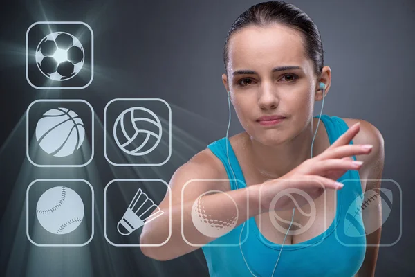 Mujer corriendo en concepto deportivo — Foto de Stock