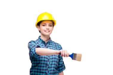 Genç bayan ressam beyazda izole edilmiş.