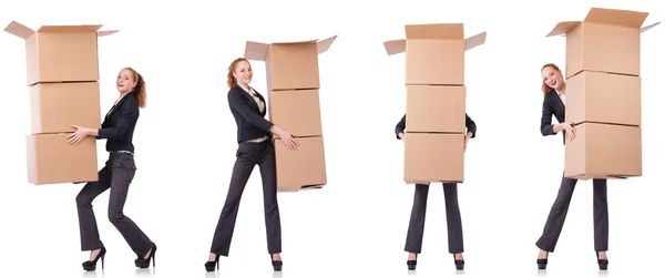 Imprenditrice con scatole isolate su bianco — Foto Stock