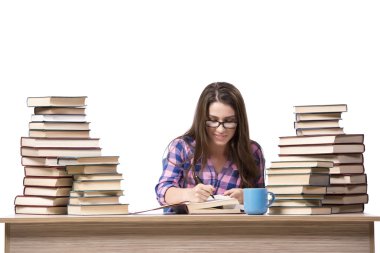 Genç öğrenci üzerinde beyaz izole üniversite sınavları için hazırlık