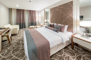 Modern otel Oda büyük Yataklı