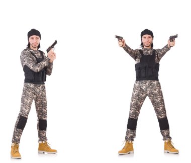 Silahlı asker beyazı izole etti.