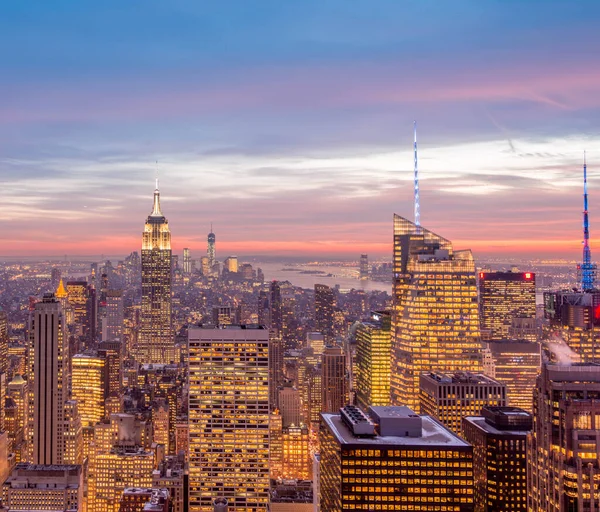 New York - December 20, 2013: View of Lower Manhattan on Decembe — 图库照片