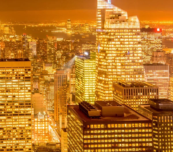 Vista de Nova York Manhattan durante o pôr do sol — Fotografia de Stock