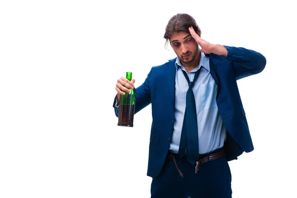 Jovem funcionário masculino alcoólico isolado em branco — Fotografia de Stock