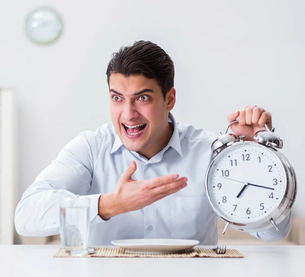 Begreppet långsam service i restauranger — Stockfoto