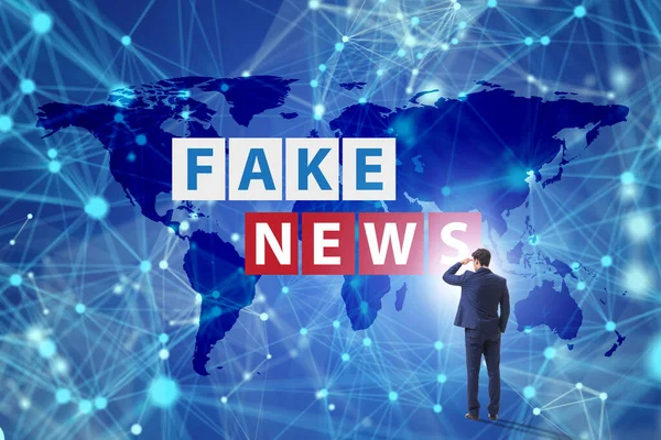 Concepto de noticias falsas en concepto de manipulación de información — Foto de Stock