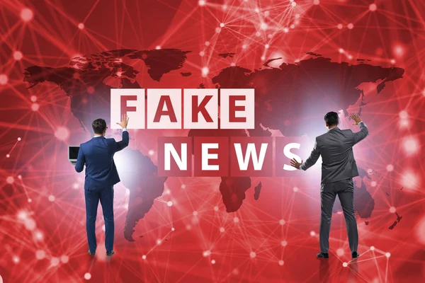 Fake-News-Konzept im Konzept der Informationsmanipulation — Stockfoto