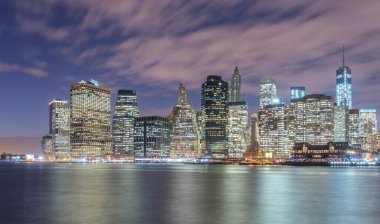 Brooklyn 'den Manhattan manzarası