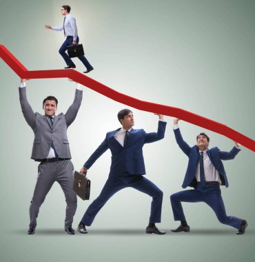 Ekonomik krizin iyileşmesini destekleyen işadamı