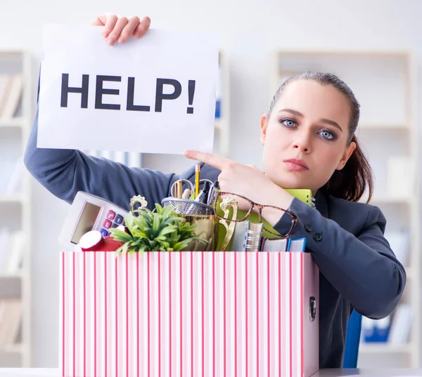 Empresaria renunciando a su trabajo —  Fotos de Stock