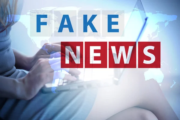 Fake news concept in informatie manipulatie concept — Stockfoto