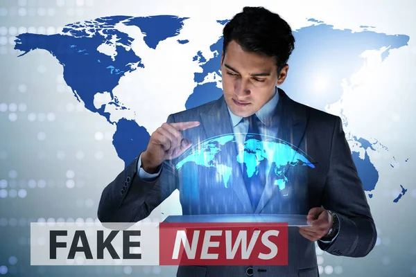 Fake-News-Konzept im Konzept der Informationsmanipulation — Stockfoto