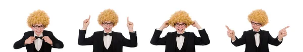 Joven vistiendo peluca afro — Foto de Stock