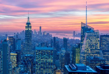 Günbatımında New York Manhattan manzarası