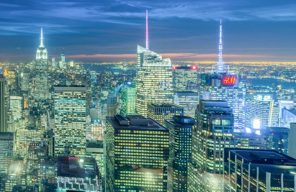 New York - 20. DEZEMBER 2013: Blick auf Lower Manhattan im Dezember — Stockfoto