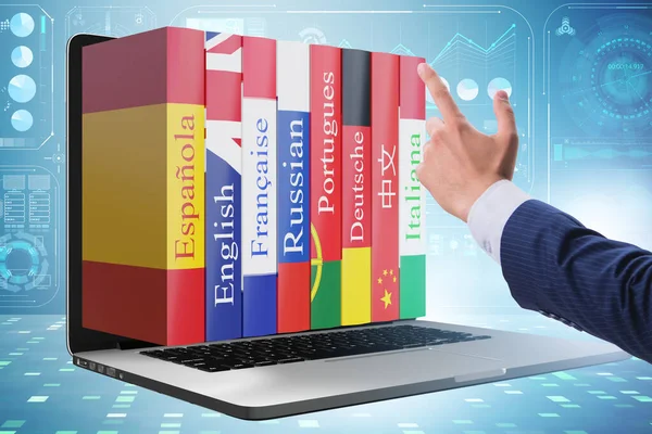 Online talen leren met zakenman — Stockfoto
