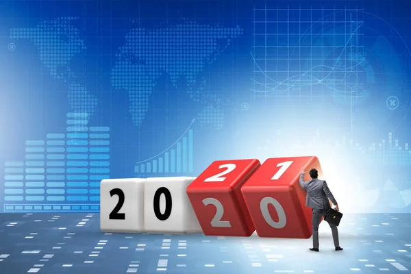 Concepto de año cambiante de 2020 a 2021 —  Fotos de Stock