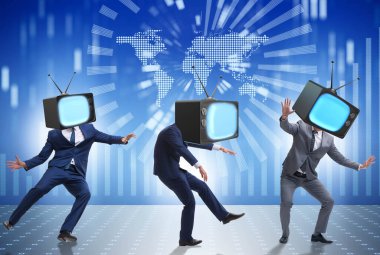 İnsan ve televizyon yerine medya zombisi kavramı