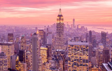 Günbatımında New York Manhattan manzarası