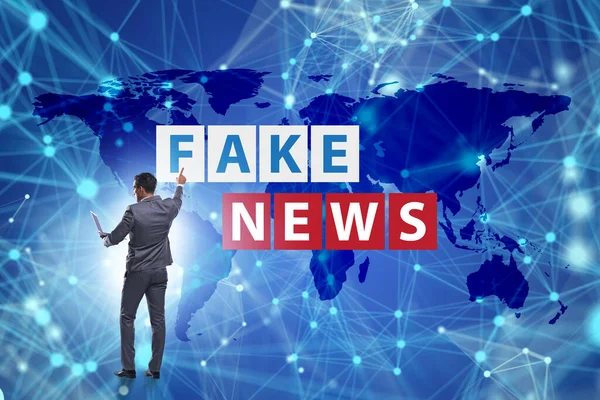 Conceptul de știri false în conceptul de manipulare a informațiilor — Fotografie, imagine de stoc