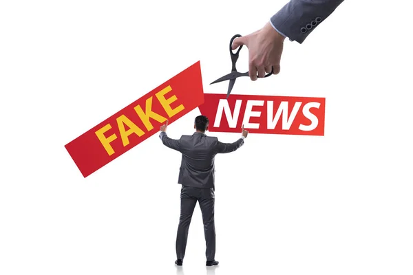 Concepto de noticias falsas en concepto de manipulación de información —  Fotos de Stock