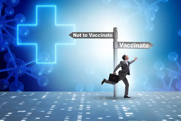 Uomo d'affari di fronte al dilemma della vaccinazione — Foto Stock