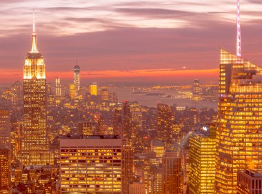 Günbatımında New York Manhattan manzarası