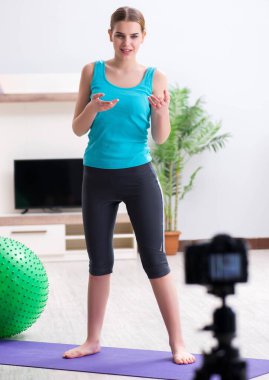 vlog için spor blogcusu kayıt videosu