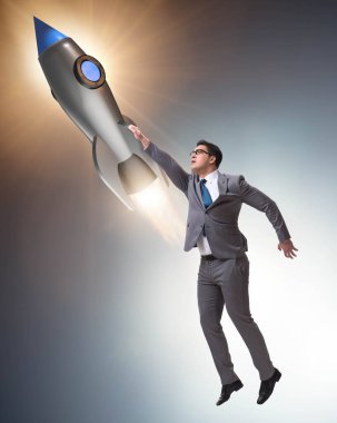 Girişim konseptinde iş adamı