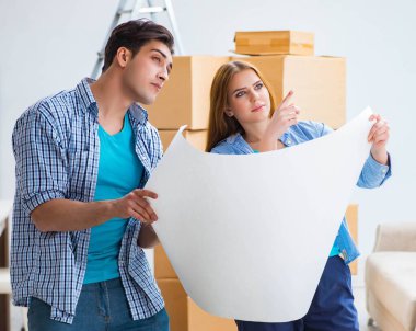 Genç aile planlama evi çizim ile yenileme