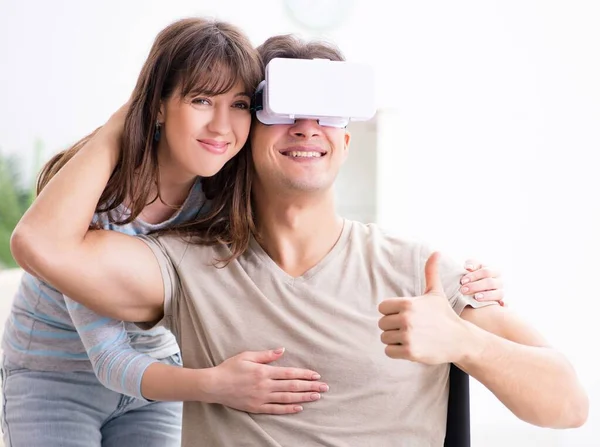 Disabled man with virtual glasses — Stock Photo, Image