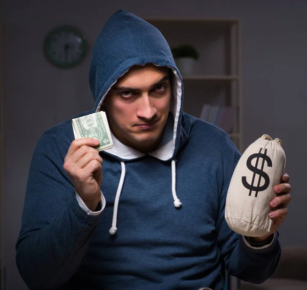 Hacker s pytlem peněz — Stock fotografie