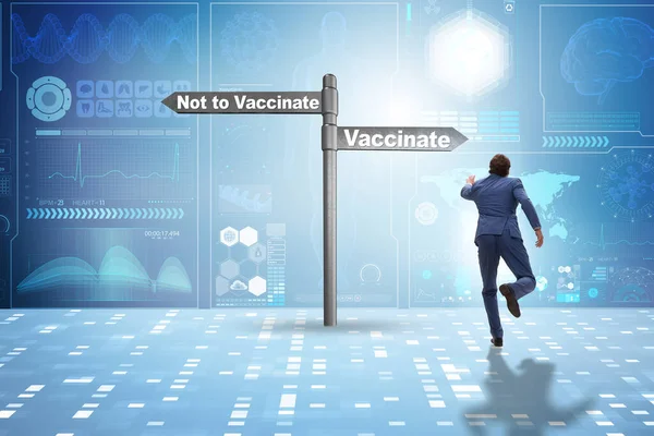 Uomo d'affari di fronte al dilemma della vaccinazione — Foto Stock