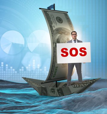 İş adamı teknedeki SOS mesajı için yardım istiyor.