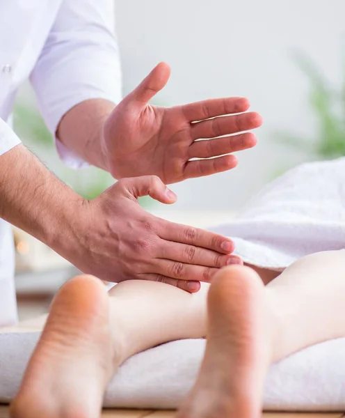 Foot massage in medical spa — Stock Photo, Image