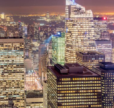 Günbatımında New York Manhattan manzarası