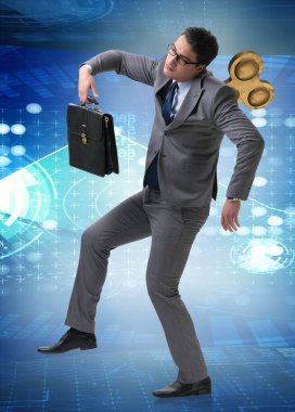 Çalışkan konseptte kilit rolü olan bir iş adamı.