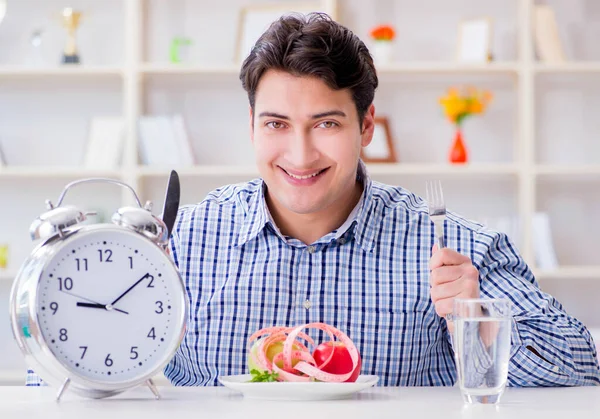 Concept de service lent dans le restaurant — Photo