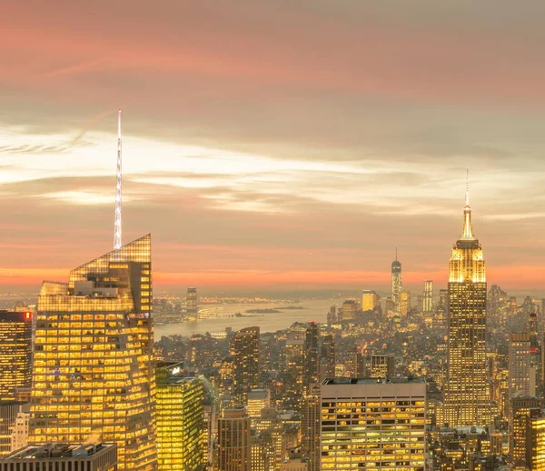 Vue de New York Manhattan pendant les heures de coucher du soleil — Photo