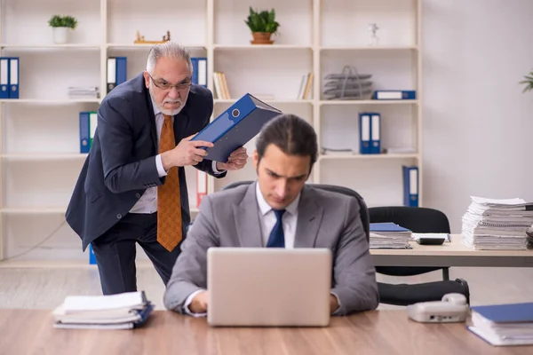 Two employees in bullying concept — Stock Photo, Image