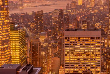 Günbatımında New York Manhattan manzarası