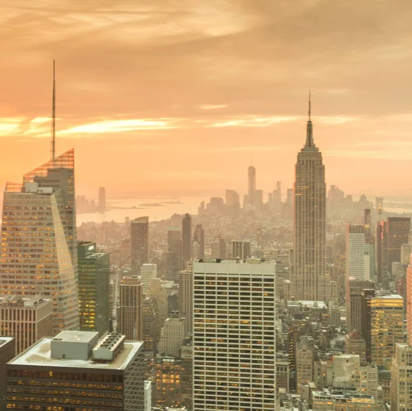 Vista de Nova York Manhattan durante o pôr do sol — Fotografia de Stock