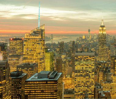 Günbatımında New York Manhattan manzarası