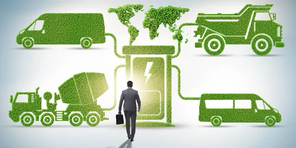 Elektrikli şarj ve araç kavramında iş adamı