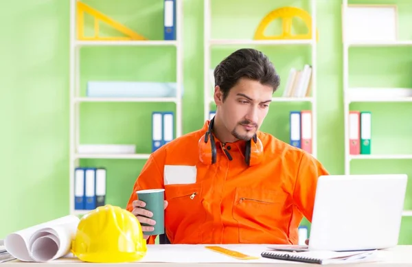 Construction supervisor planning new project in office — Stock Photo, Image